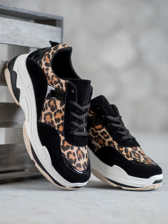 Sneakersy s leopardím vzorom