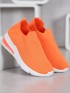 Oranžové sneakersy