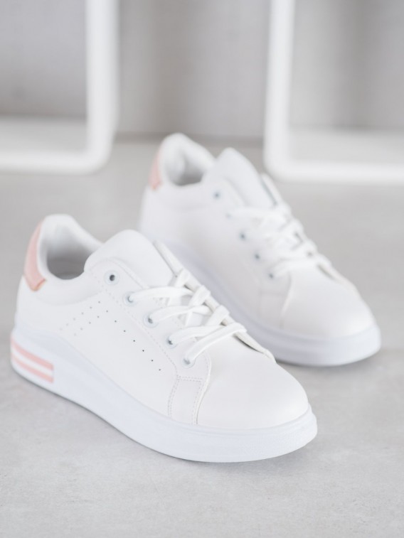Štýlové biele sneakersy z ekologickej kože s ružovým pásikom