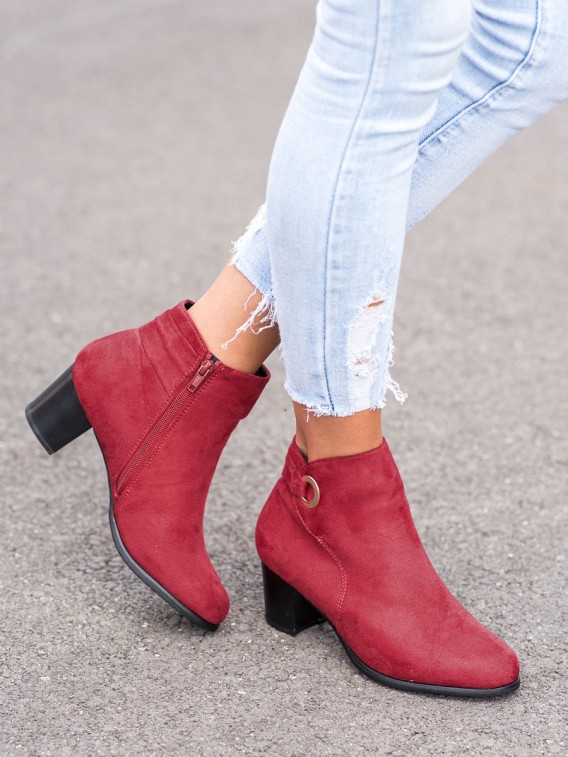 Pohodlné červené členkové topánky