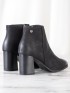 Elegantné čierne členkové topánky