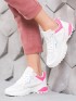 Sneakersy s ružovými detailami
