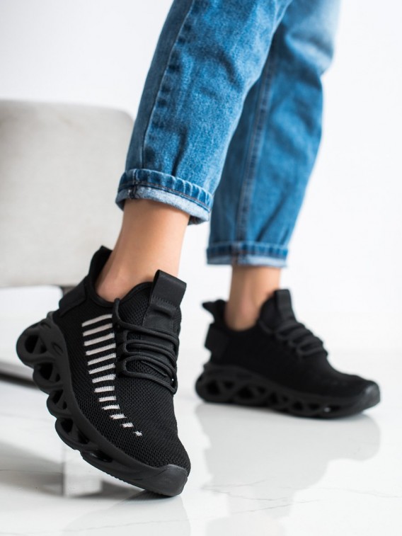 Čierne sneakersy Fashion