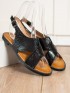 Klasické čierne sandálky