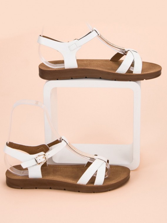 Klasické biele sandále