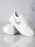 Neformálne biele športové topánky